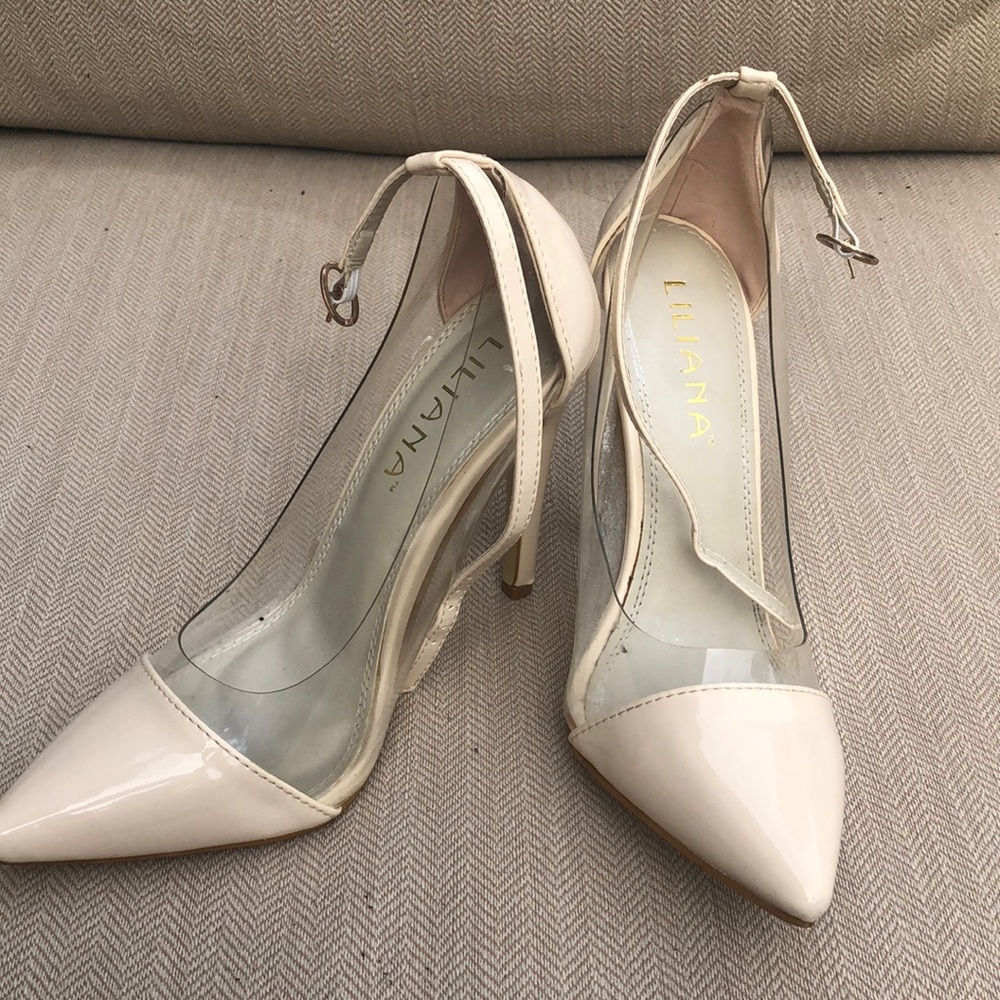 Heels - Picture 2 of 5